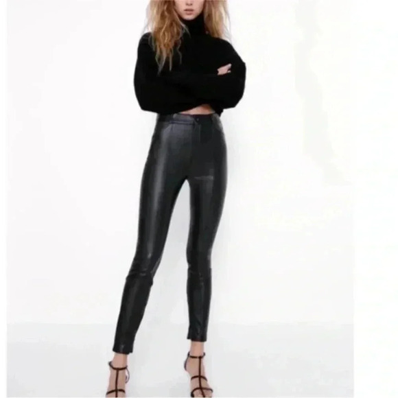 NEW Zara Black Faux Leather Pants Blogger Favorite Ankle Zip Sz L - Picture 3 of 10